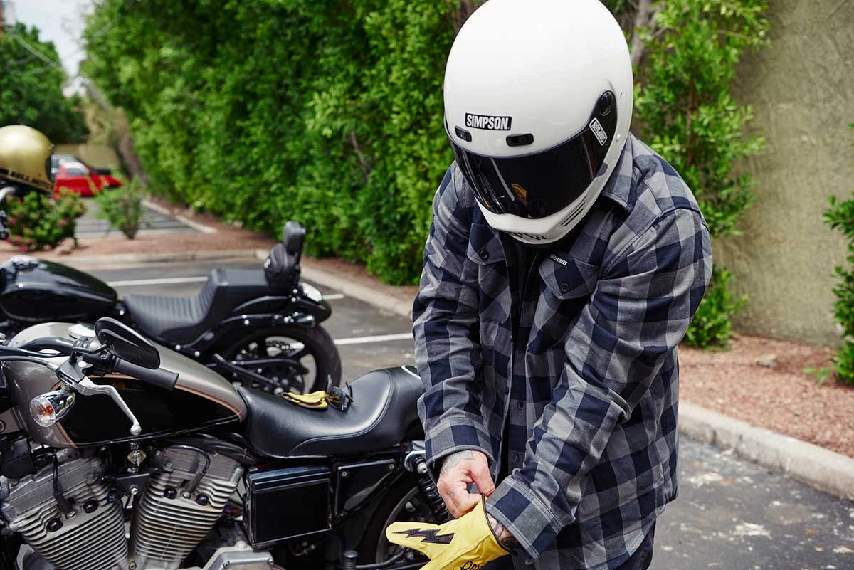 Hot Leathers FLM2001 Mens Black And Gray Long Sleeve Flannel Shirt