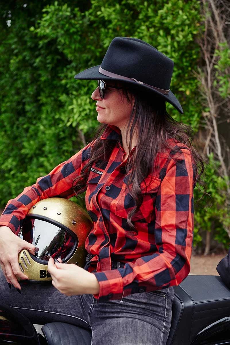 Flannel Shirts Hot Leathers FLL3002 Ladies Black And Salmon Long Sleeve Flannel