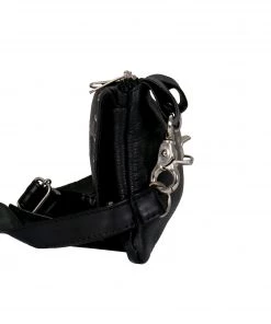 Hot Leathers CPE2001 Reflective Heart With Studs Clip Pouch-8”X5”X1”