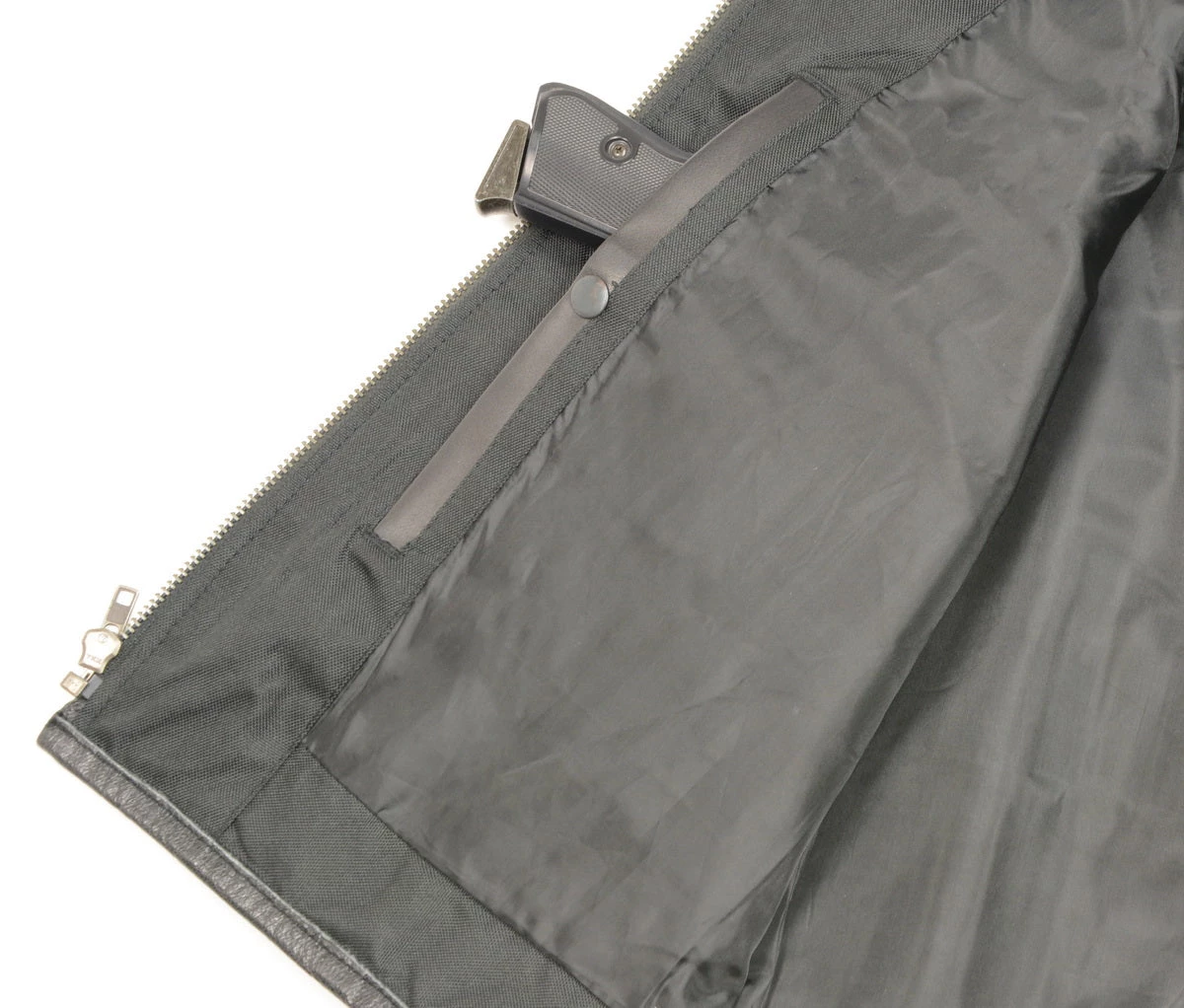 Club Vest CVM3740 Men’s Black Seamless Front And Back Design Leather Vest Motorcycle Vests